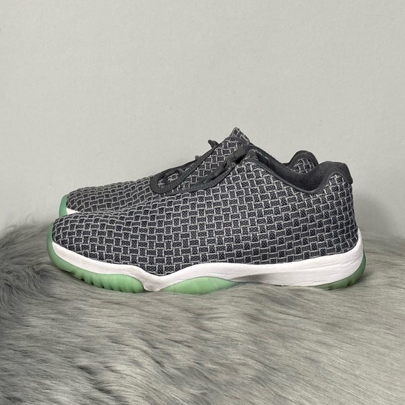 Air Jordan Future Low Wolf Grey Unisex Sneakers - Picture 1 of 8
